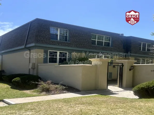 9370 E Girard Ave APT 8, Denver, CO 80231