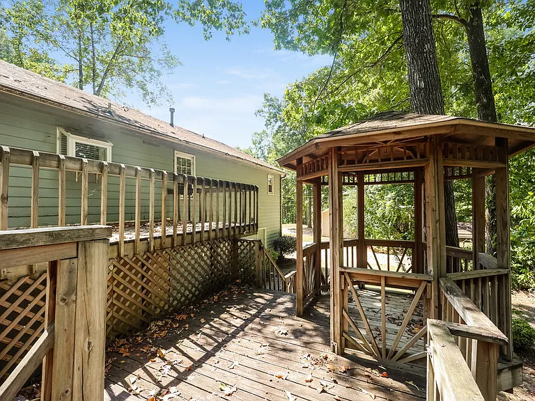 592 Water Way Trl — Photo 16