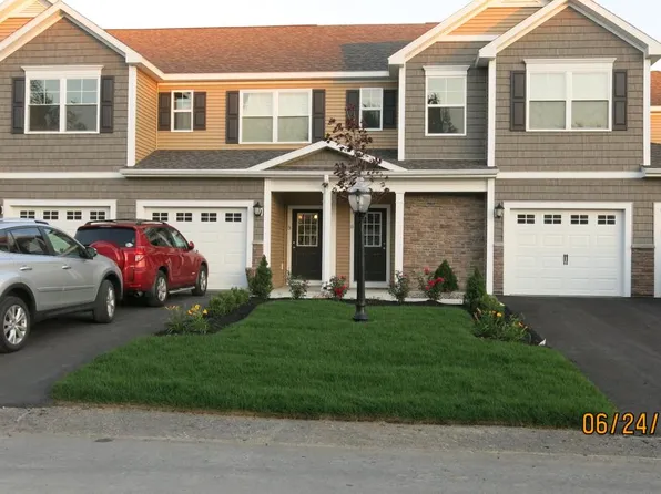 13 Clarice Ln, Cohoes, NY 12047