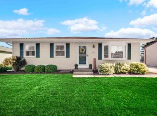 103 Walnut Ct, Hebron, IN 46341
