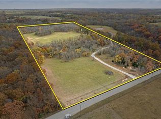 23601 S Treasure Rd, Harrisonville, MO 64701
