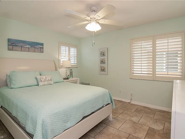 1400 Pompei Ln #21 — Photo 3