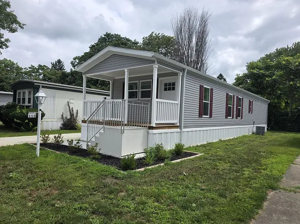 113 Cromwell Dr, Geneva, OH 44041