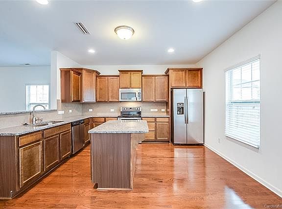 2nd image of 12781 Clydesdale Dr