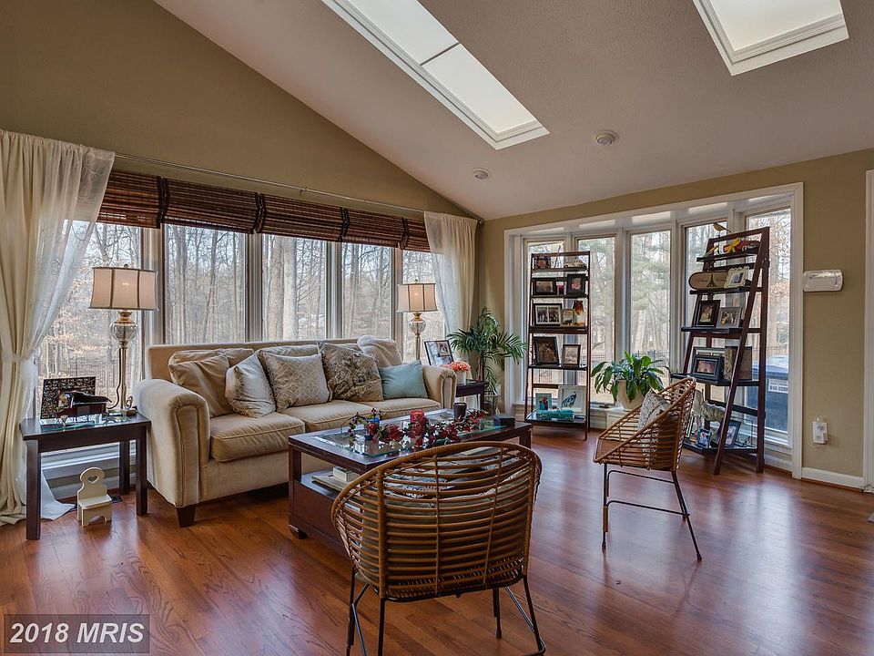 8504 Horseshoe Ln, Potomac, MD 20854 Zillow