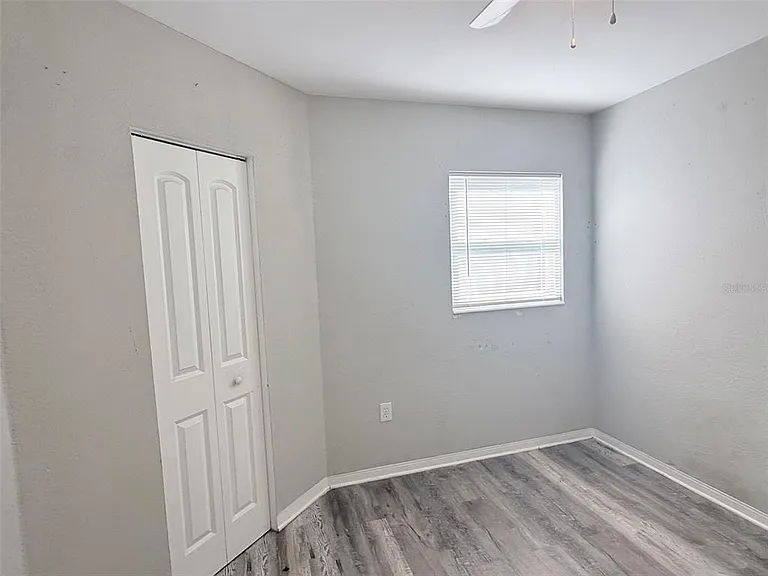 6041 43rd Ave N — Photo 24