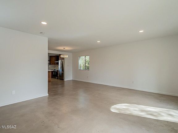 4th image of 8707 E Wallen Ridge Dr