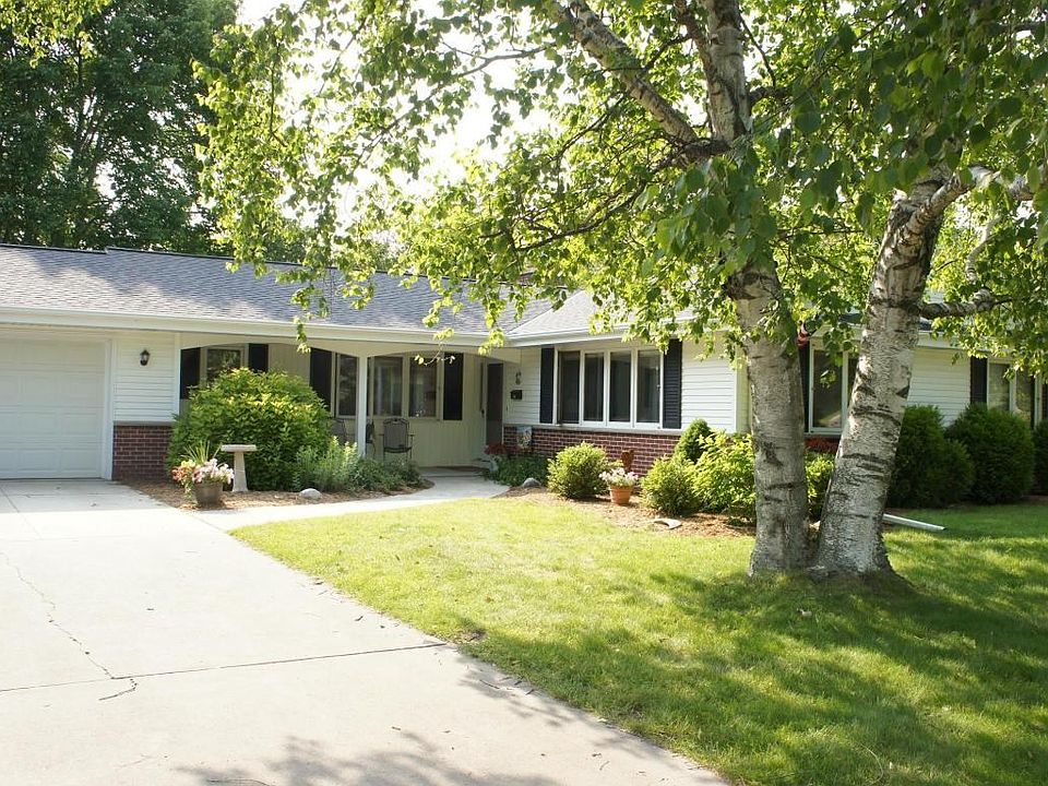 4 Bedroom Ranch onPort's Bluff Area!