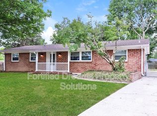 2204 Celeste Ct, Greensboro, NC 27407
