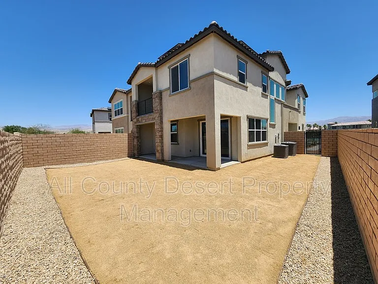43151 Passagio Lago Way — Photo 3