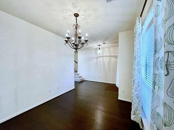 5th image of 5530 Baby Blue Ln