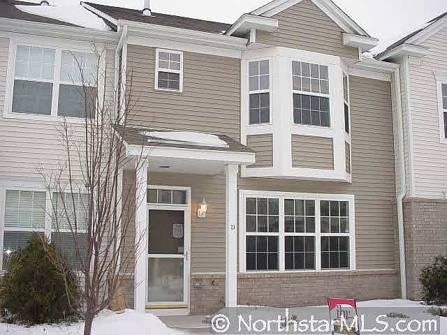 1st image of 10940 Goodhue Street NE