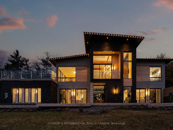 4599 Langstaff Rd, Vaughan, ON L4L 2B2