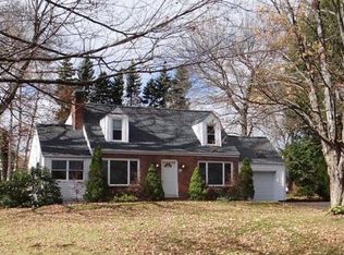 26 Rogers Rd, East Longmeadow, MA 01028