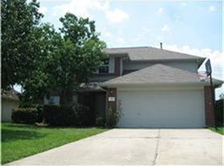 204 Green Isle Ave, Dickinson, TX 77539