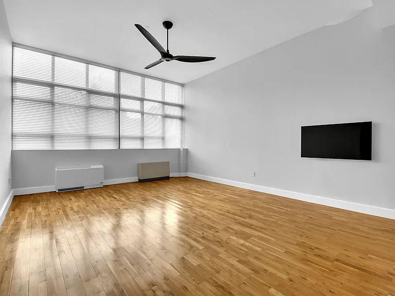 360 Furman St #316 — Photo 5