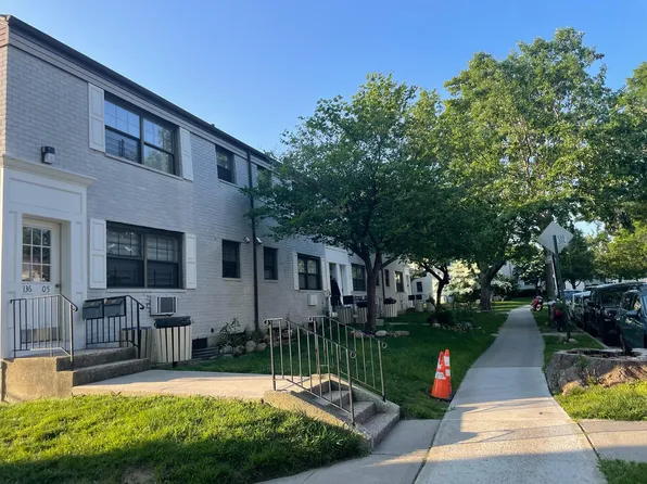 136-05 68th Drive B / 2nd Floor, Kew Garden Hills, NY 11367