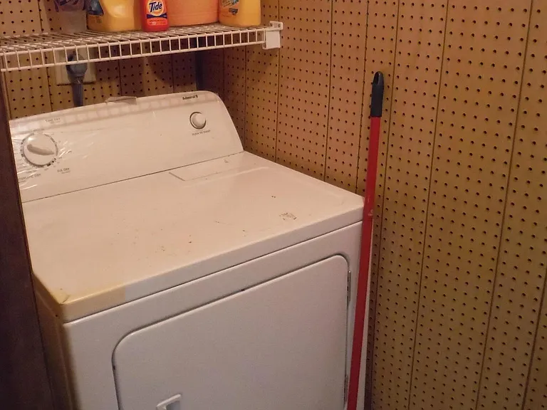 3035 Sir Hamilton Cir — Photo 17