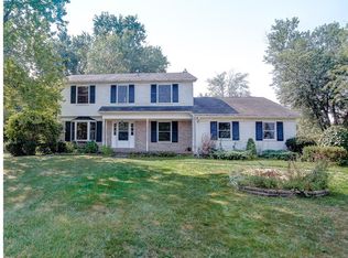 156 Hurd Rd, Aurora, OH 44202