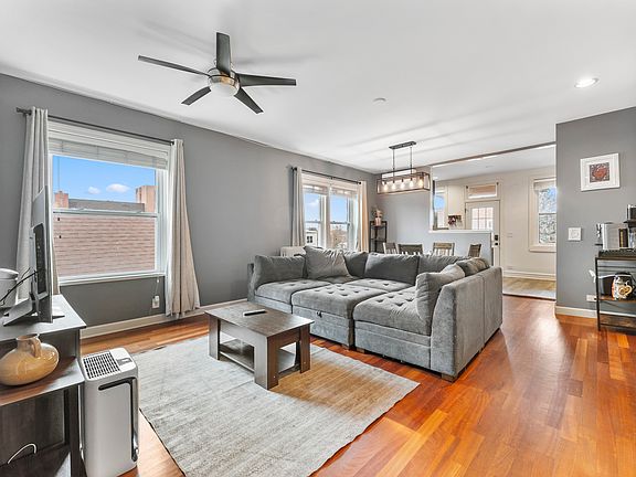 3rd image of 431 Wisconsin Ave APT 3