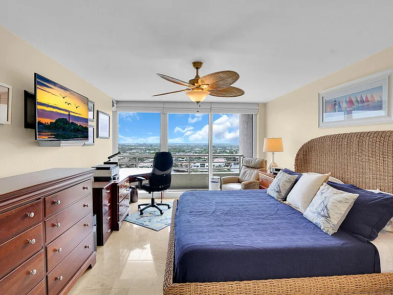 4101 N Ocean Blvd #1604 — Photo 33