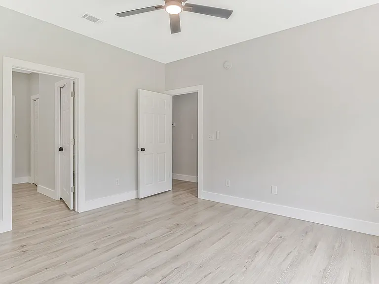 6643 Water St — Photo 16