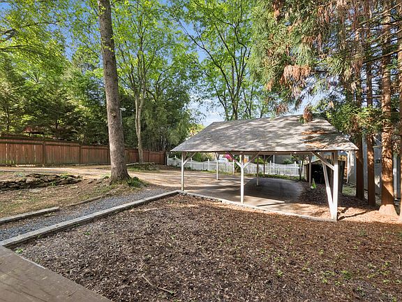 2nd image of 1764 Monroe Dr NE #3