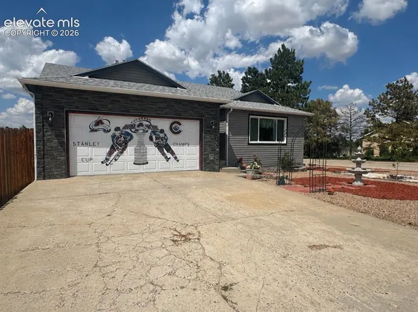 1221 Lawson Ln, Calhan, CO 80808