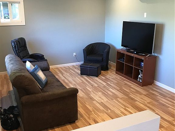 4th image of 129 Lexington Ave