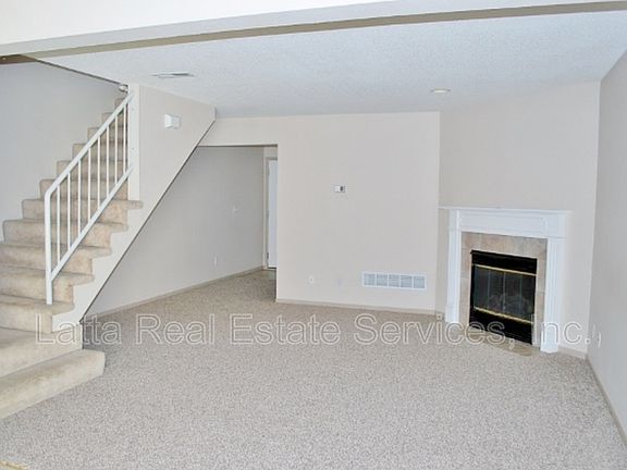 3rd image of 3212 SW Iron Creek Dr