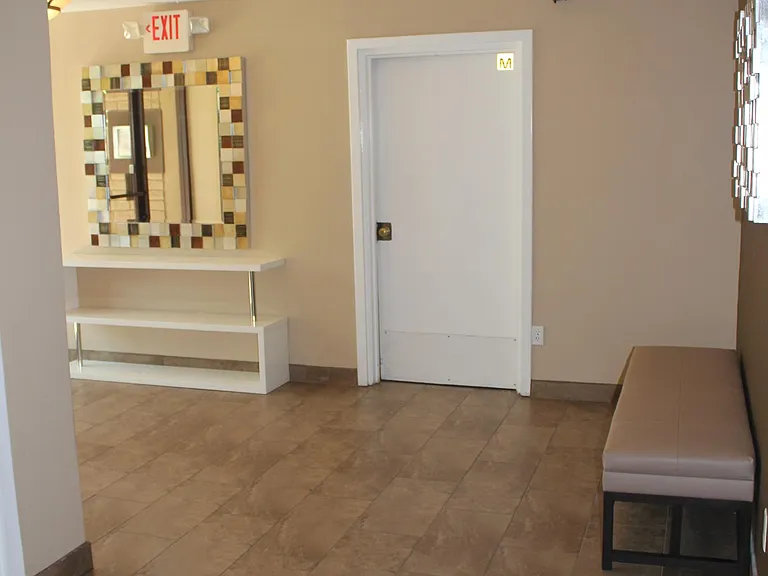 11820 Mayfield Ave #208 — Photo 17