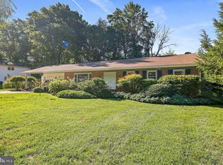 10033 Fox Den Rd, Ellicott City, MD 21042