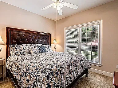 1071 Liberty Ln — Photo 17