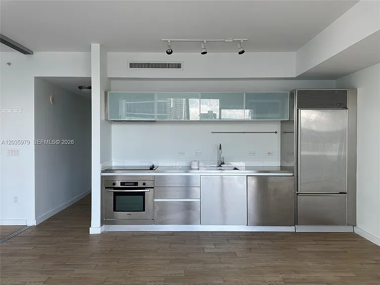 1040 Biscayne Blvd #1105 — Photo 3