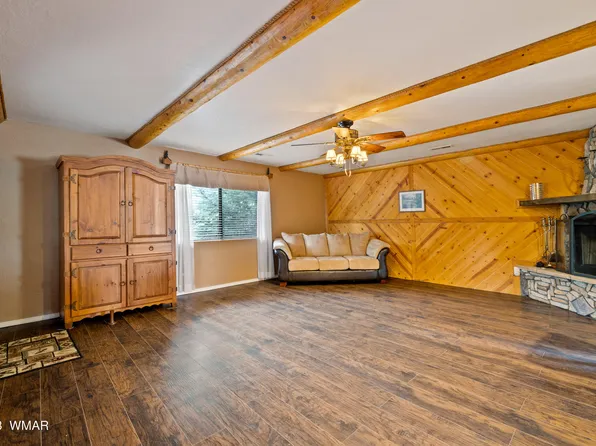 2722 Bain Trl, Overgaard, AZ 85933