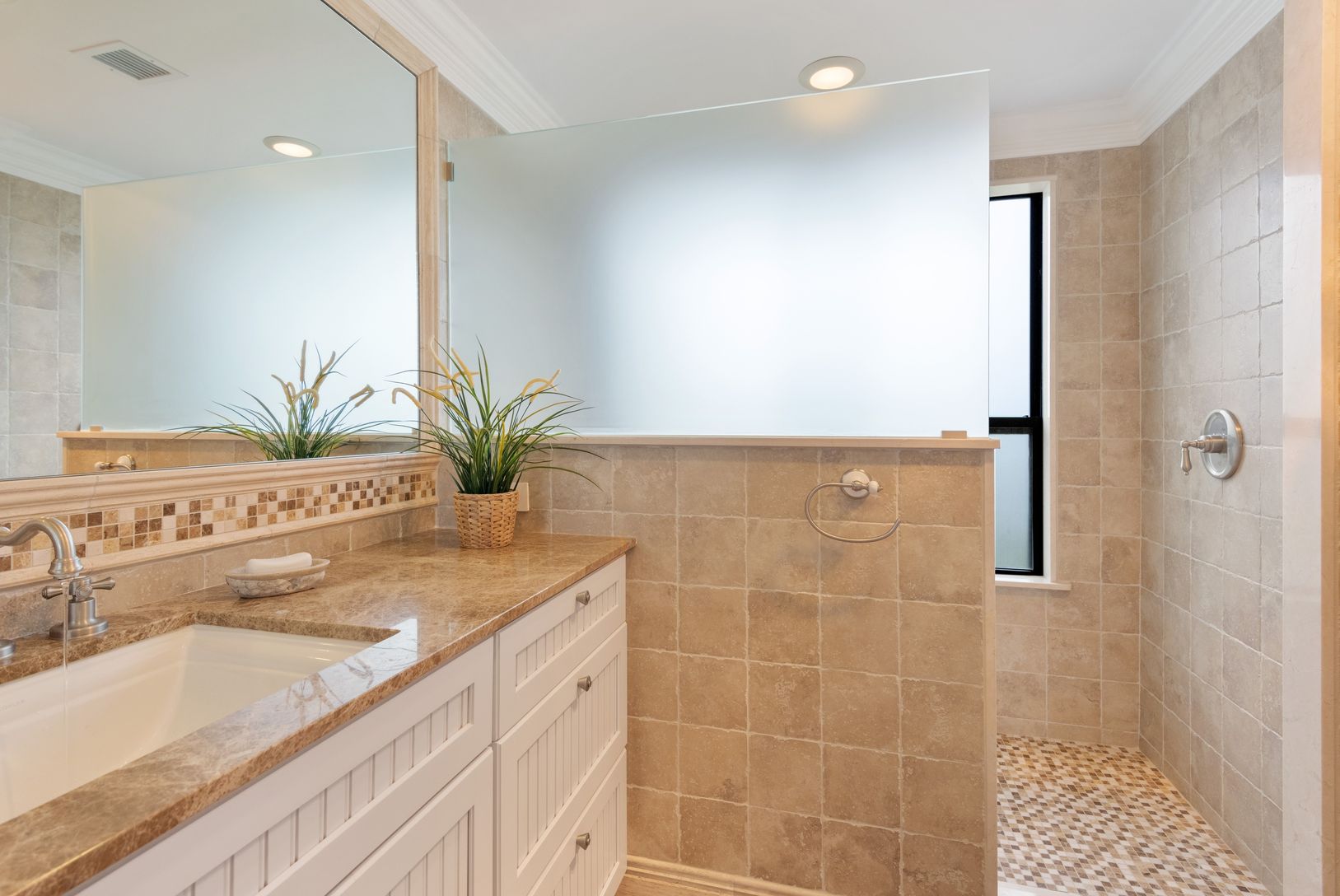  Master bath