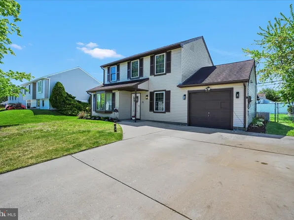 616 S Oxford Valley Rd, Fairless Hills, PA 19030