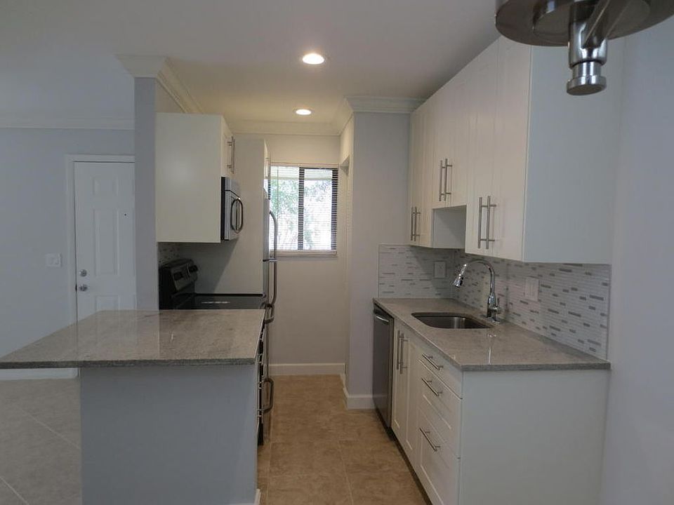 1st image of 677 Trace Cir APT 201