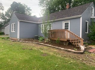 129 E South St, Durand, IL 61024