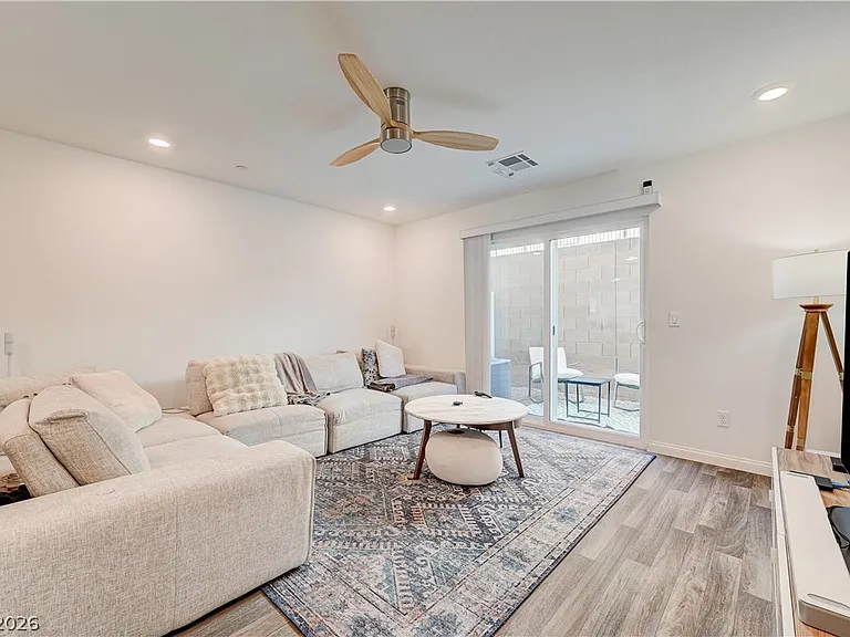 5641 Fathom Blue St — Photo 10
