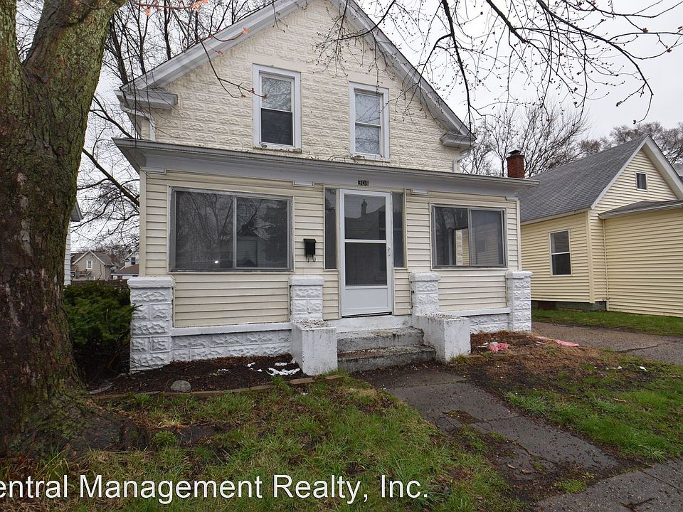1st image of 308 E 9th St