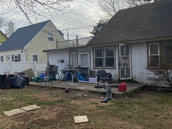 2nd image of 40 Weberfield Ave