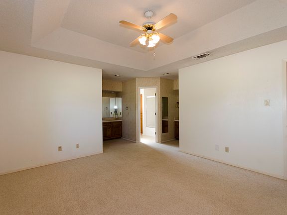 4th image of 3201 Valleyview Blvd