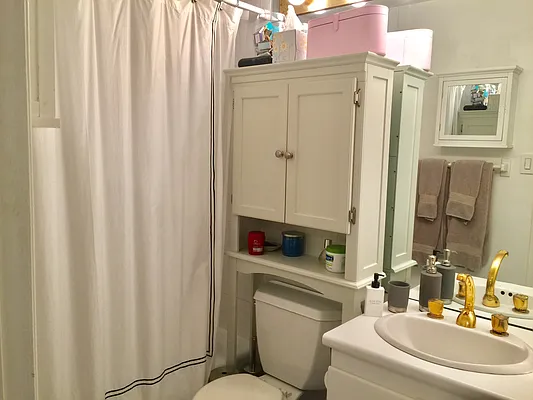 Rented by T&T Real Estate | media 11