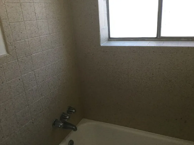 The Ramac Apartments — Photo 32