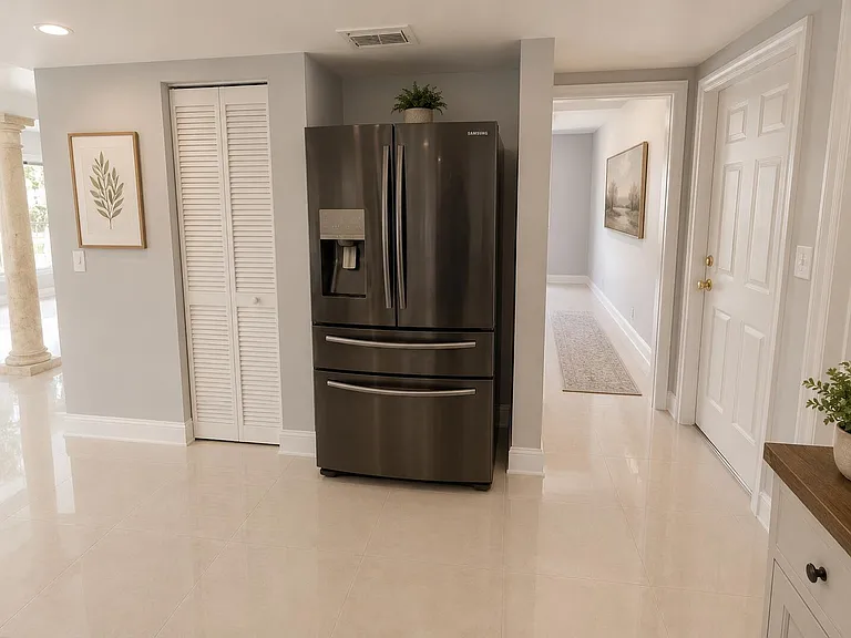 4820 Vermont Ave — Photo 5