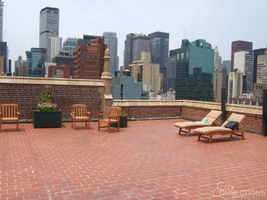 Rented by City Connections Realty | media 10