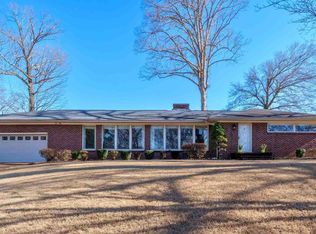 3306 19th Ave, Sheffield, AL 35660