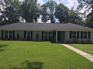 118 Pinewood Dr, Pooler, GA 31322