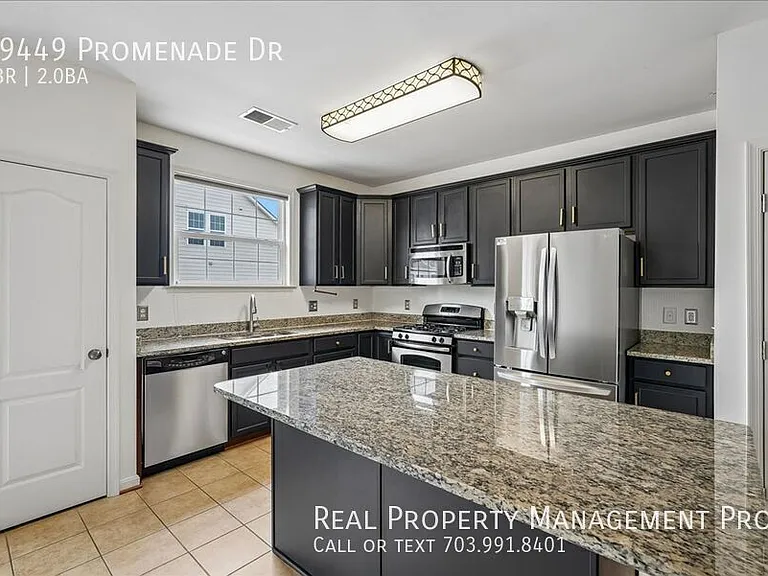 19449 Promenade Dr — Photo 3